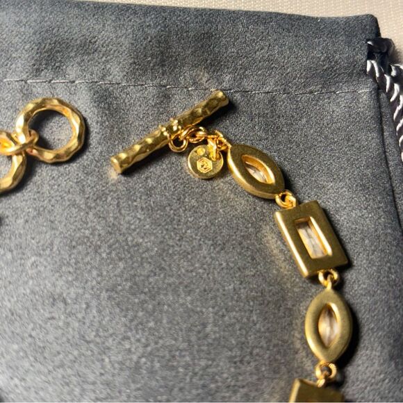 NWOT. $255 Julie Vos tennis bracelet - Picture 4 of 7